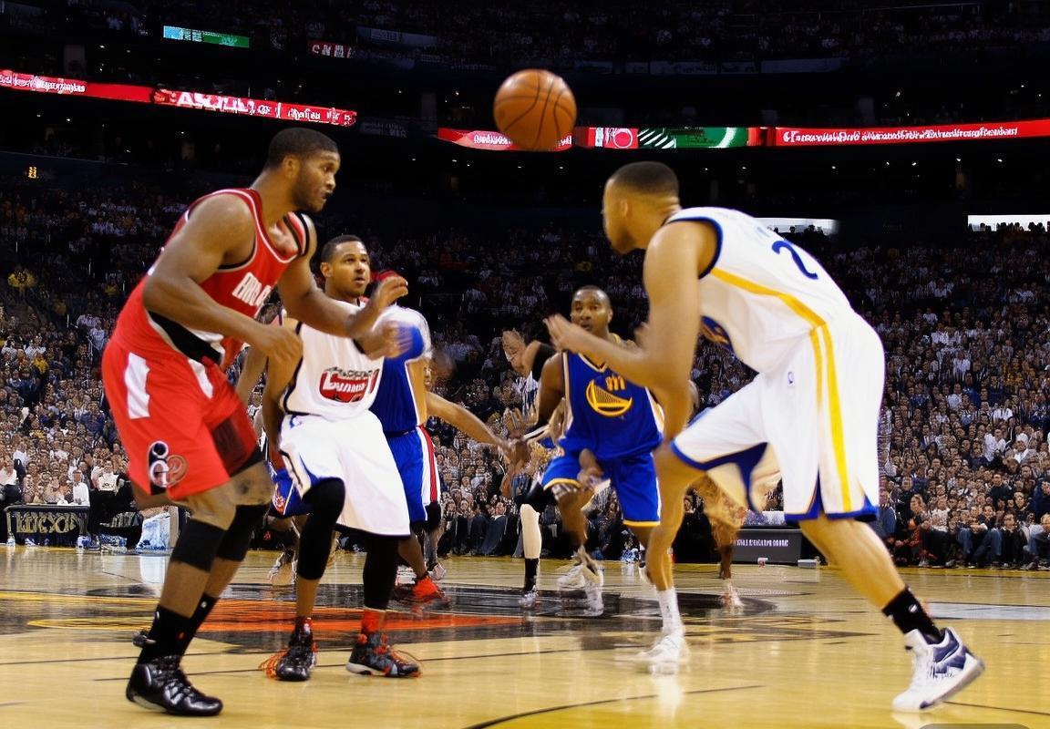 2011年NBA经典战：勇士与开拓者巅峰对决回顾